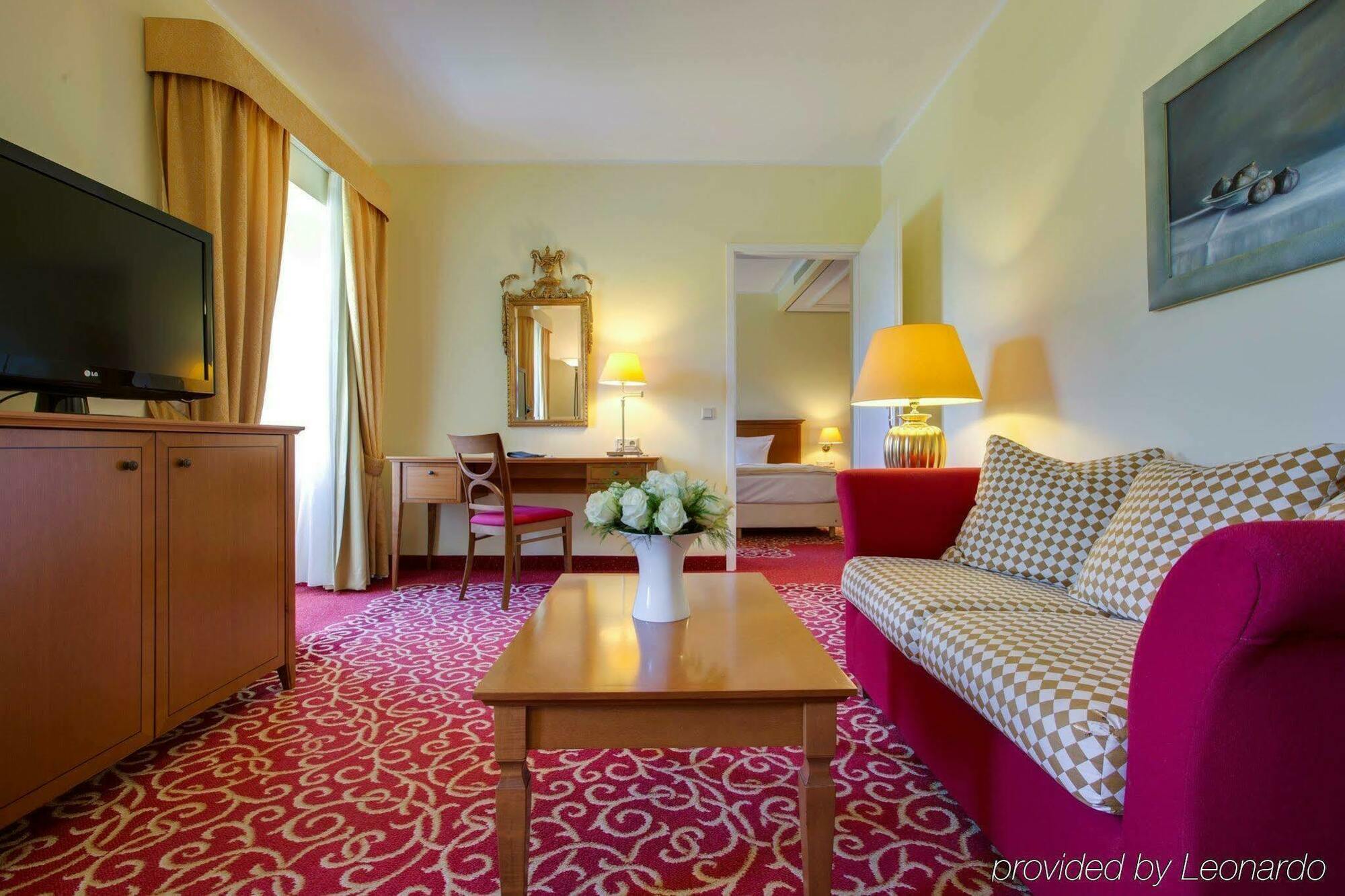 Schloss Fleesensee 5*